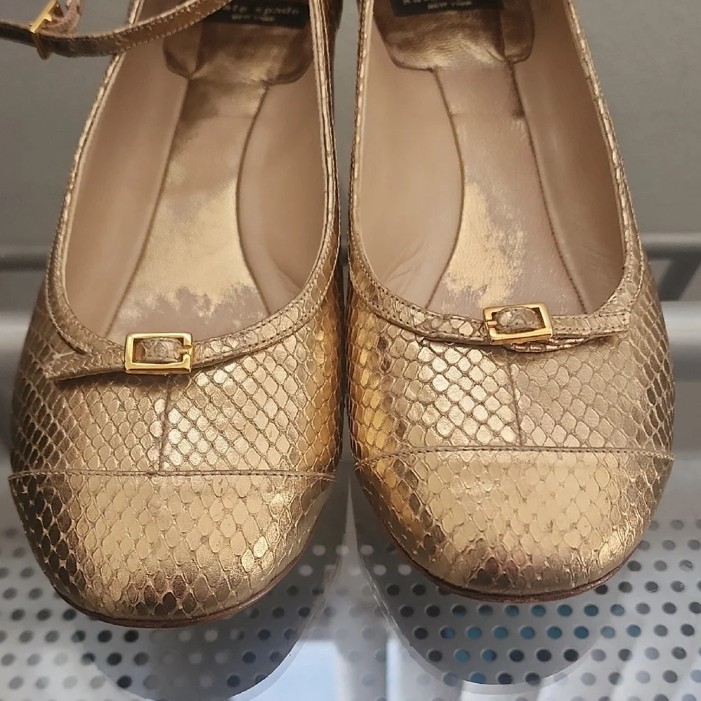 Kate Spade Gold Snakeskin Textured Mary Jane Ballet Flats Low Heel Classic Chic - Picture 3 of 10